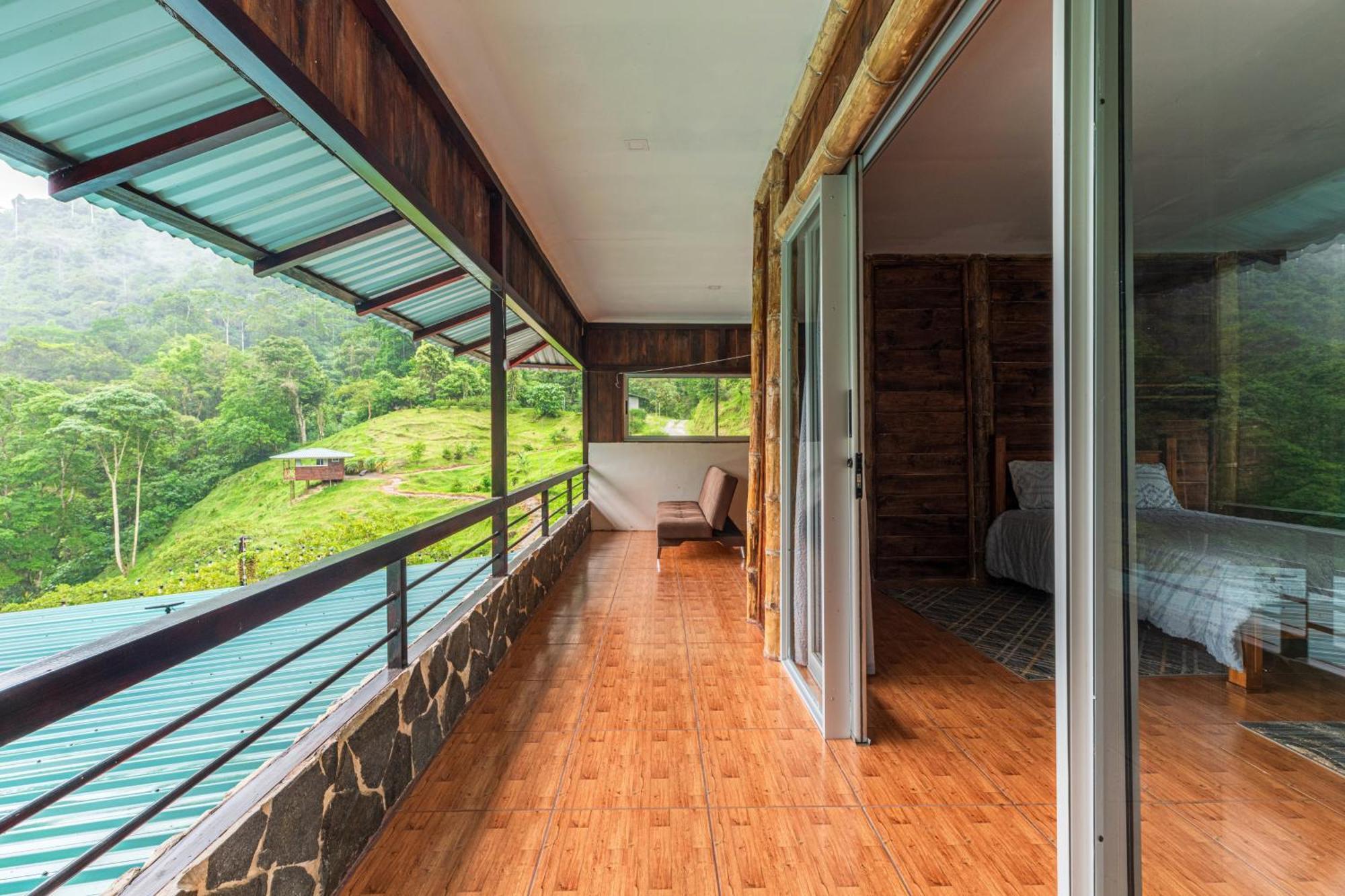 Hotel Rivel - Restaurant & Nature Retreat Turrialba Exterior photo